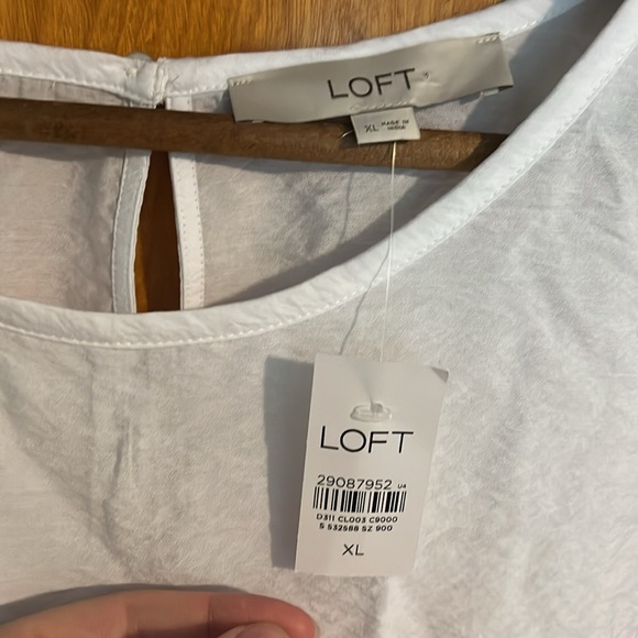 NWT • price firm • Loft blouse • size XL - Picture 2 of 5